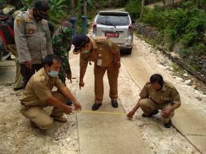 Monev Pembangunan Jalan Pemukiman